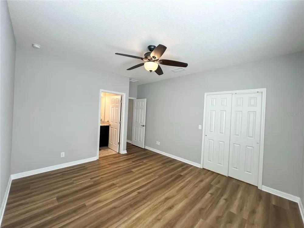 8033 CLEMENTINE LANE Tampa, FL 33625