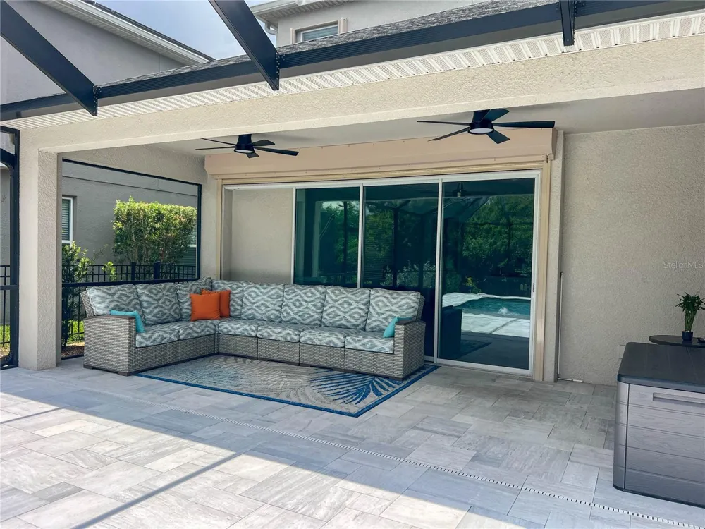 8033 CLEMENTINE LANE Tampa, FL 33625