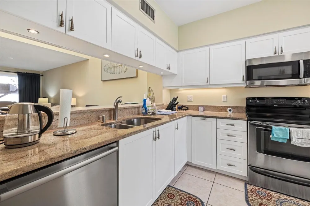 2012 HARBOURSIDE DRIVE #2102 Longboat Key, FL 34228