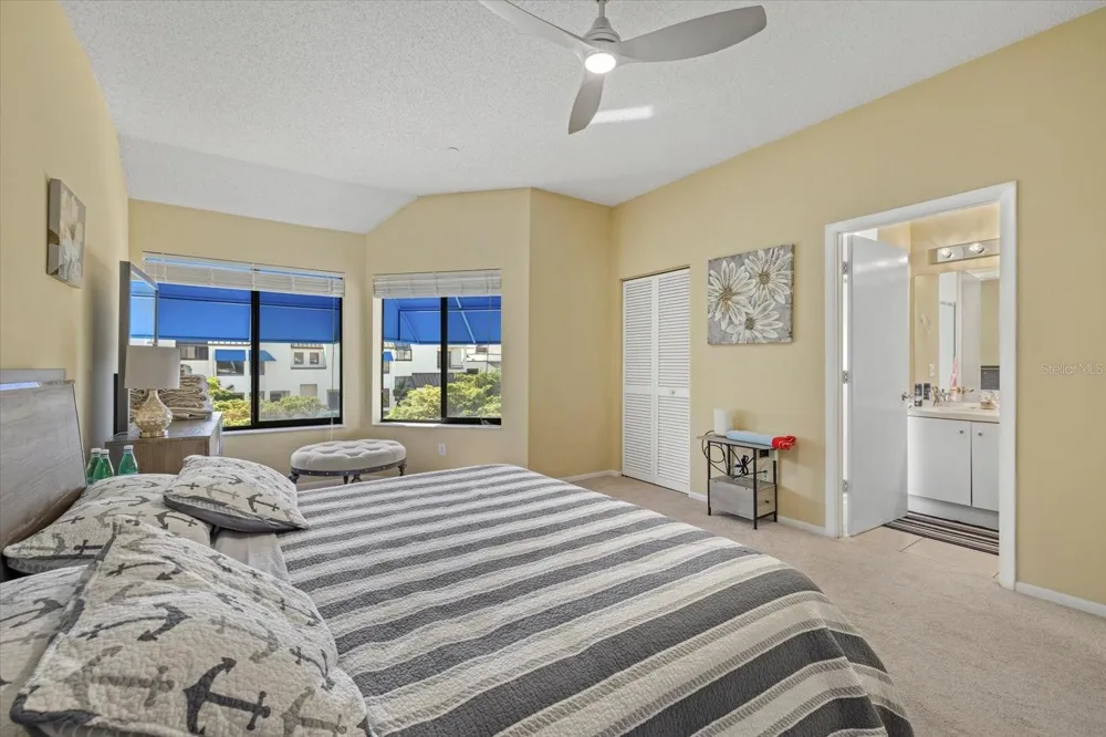 2012 HARBOURSIDE DRIVE #2102 Longboat Key, FL 34228