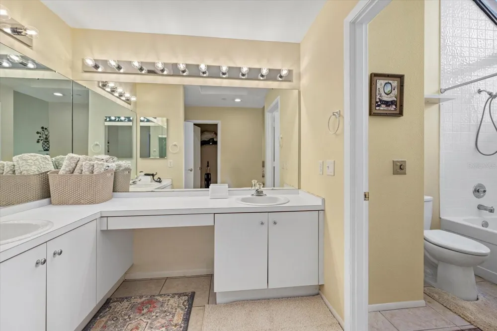 2012 HARBOURSIDE DRIVE #2102 Longboat Key, FL 34228