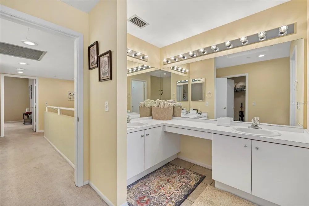 2012 HARBOURSIDE DRIVE #2102 Longboat Key, FL 34228