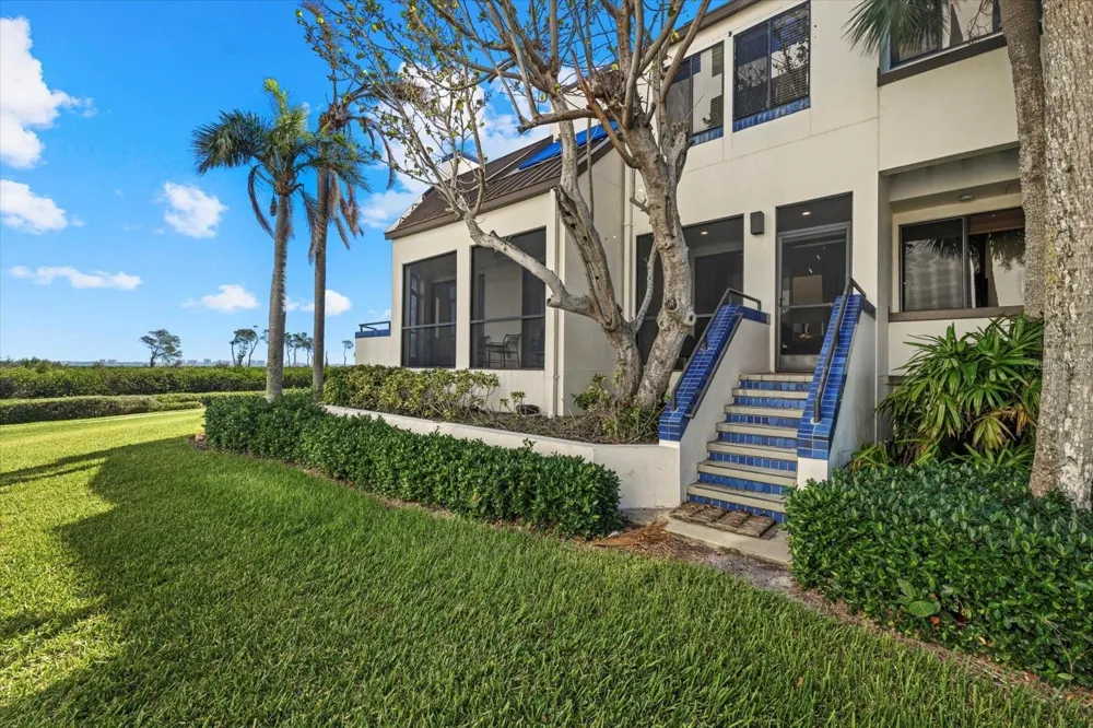 2012 HARBOURSIDE DRIVE #2102 Longboat Key, FL 34228