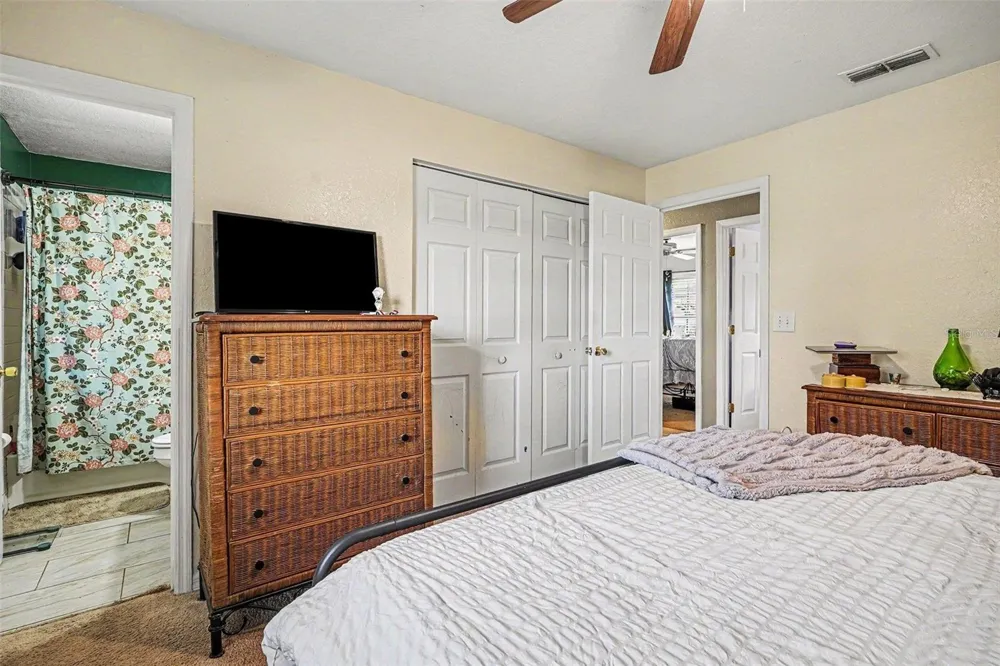 2435 PARKLAND DRIVE Lakeland, FL 33811