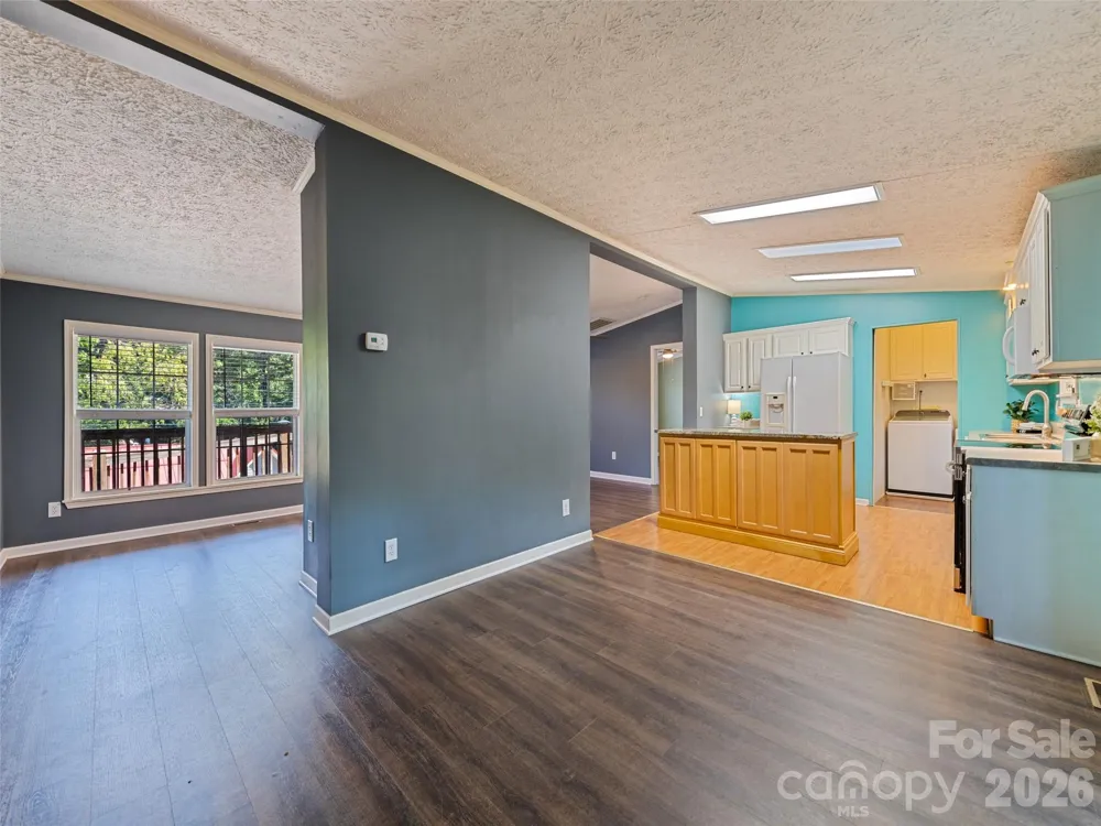 26 Cedar Street Canton, NC 28716