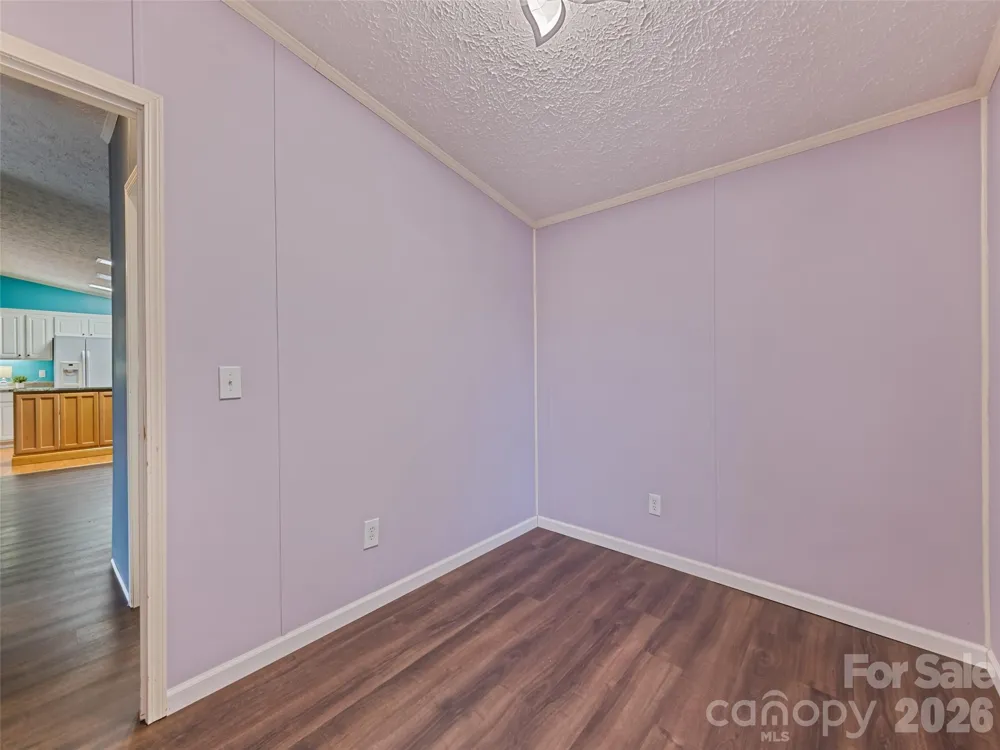 26 Cedar Street Canton, NC 28716