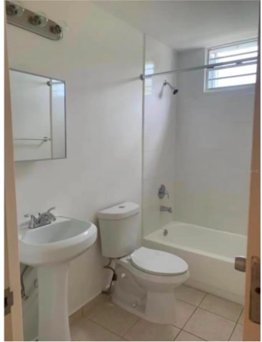 Apartments MONTESOL #E-312 Fajardo, PR 00738