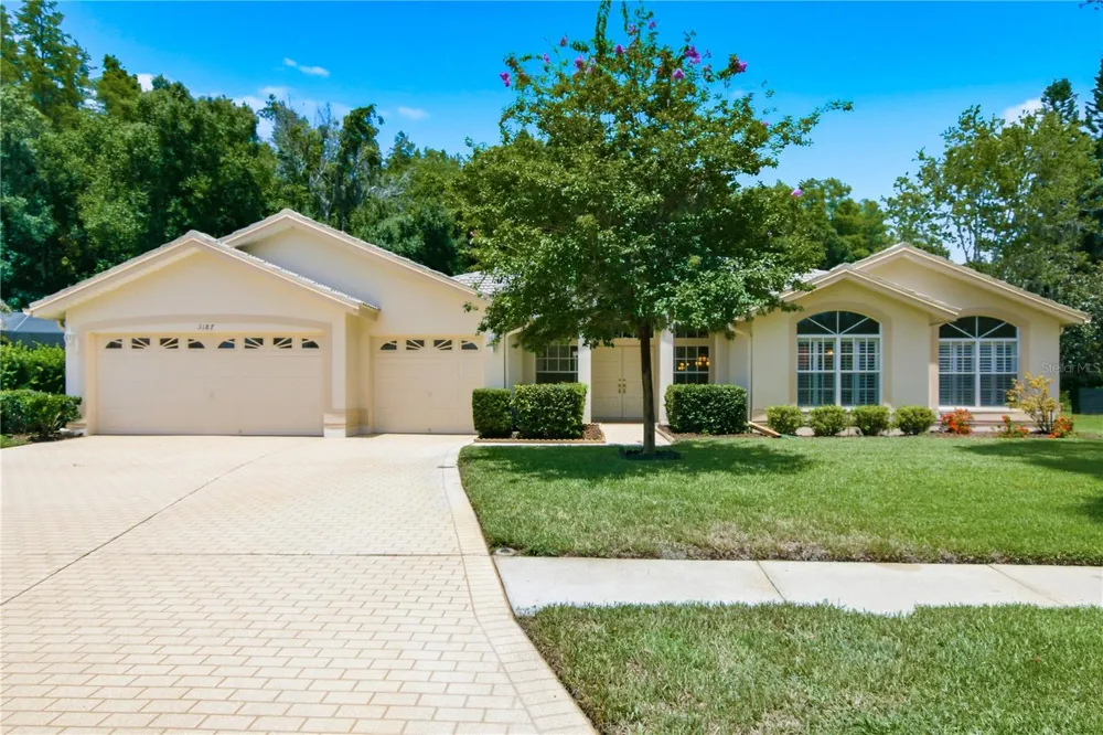 3187 STERLING STREET Tarpon Springs, FL 34688