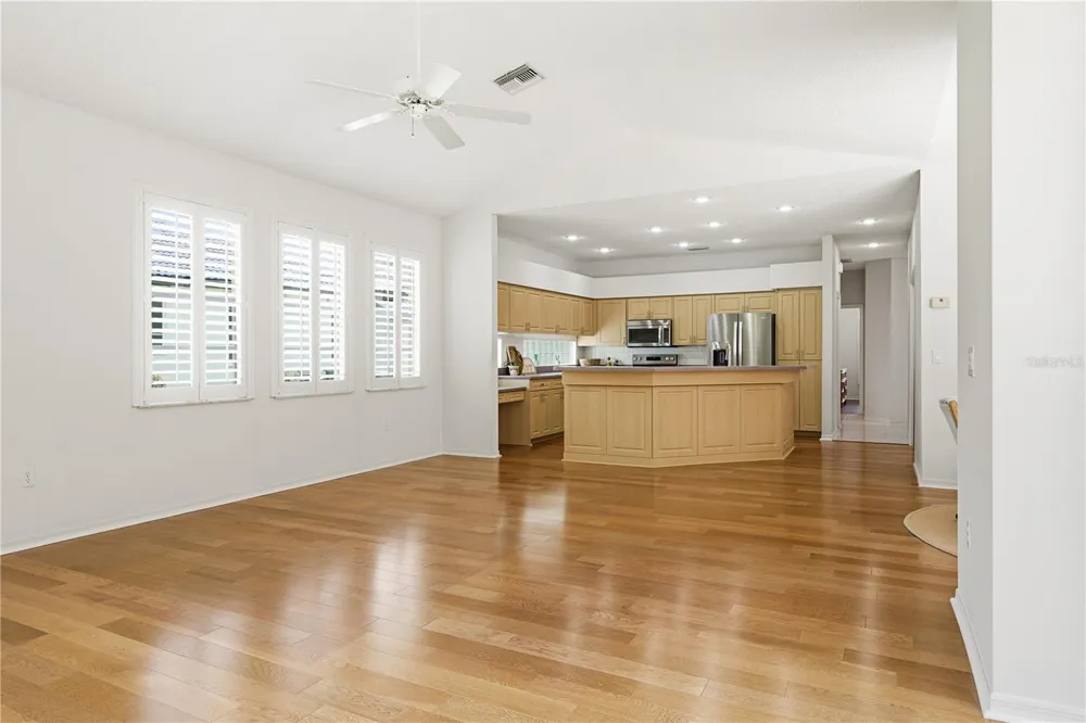 3187 STERLING STREET Tarpon Springs, FL 34688
