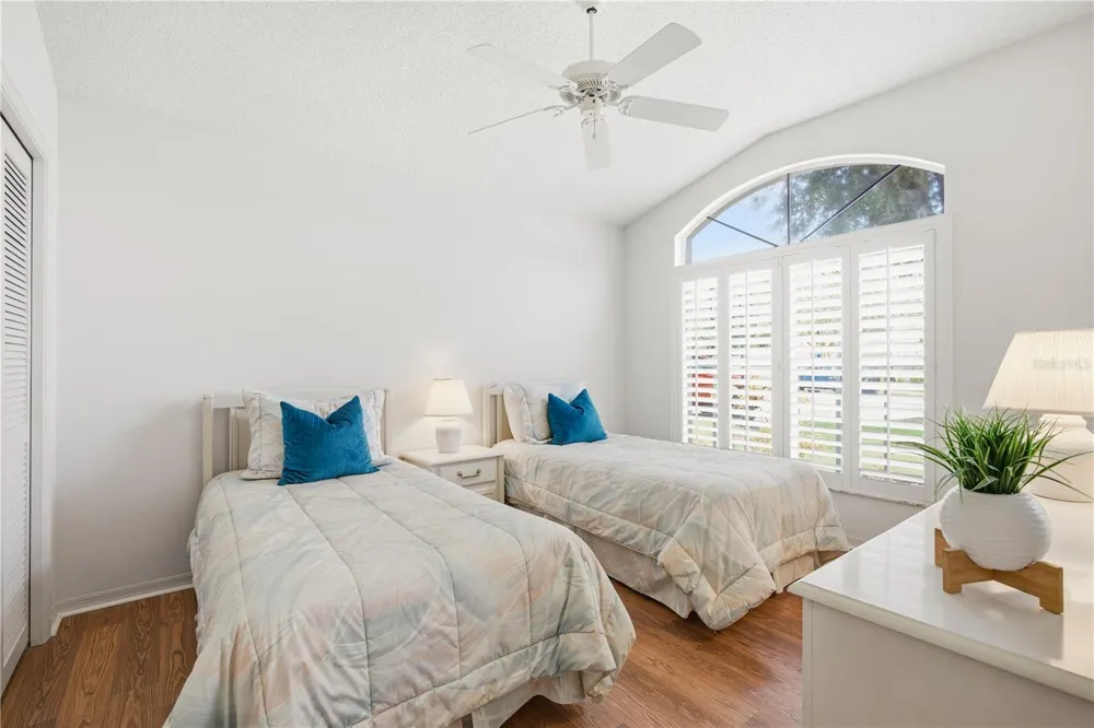 3187 STERLING STREET Tarpon Springs, FL 34688