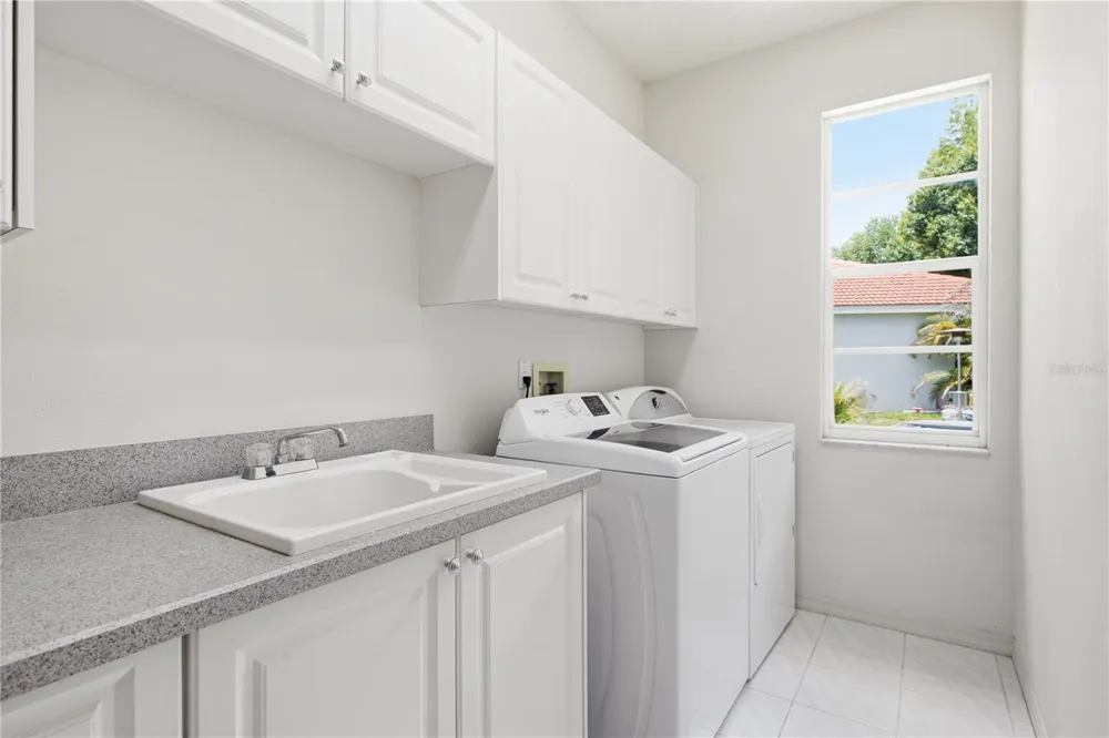 3187 STERLING STREET Tarpon Springs, FL 34688