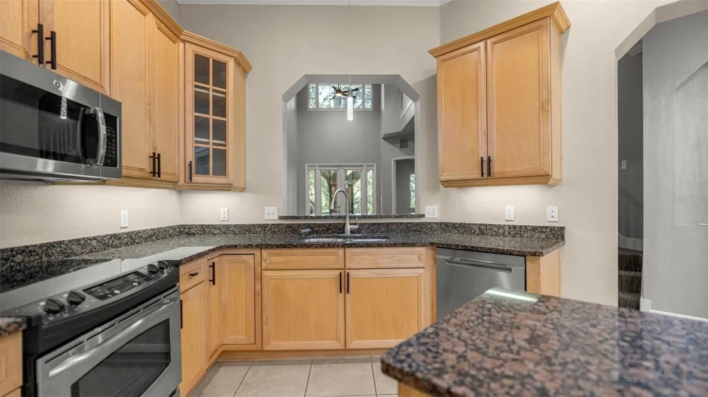 1852 NW 34TH STREET #24 Gainesville, FL 32605