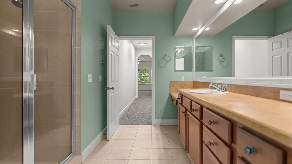 1852 NW 34TH STREET #24 Gainesville, FL 32605