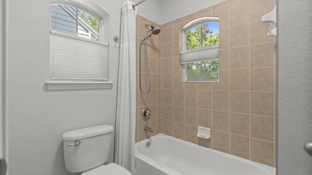 1852 NW 34TH STREET #24 Gainesville, FL 32605