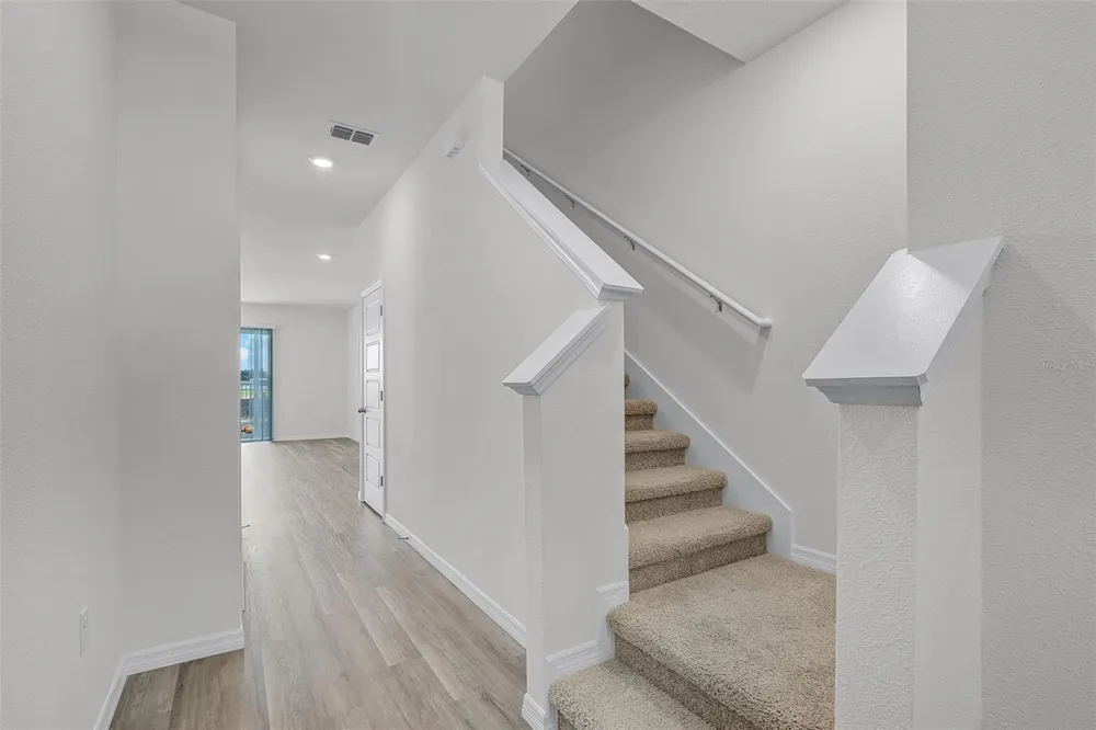 2741 GLADIOLA ROAD Winter Haven, FL 33884