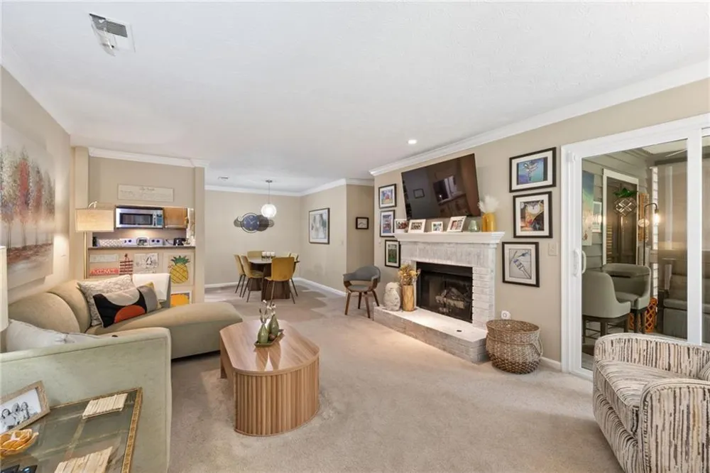 525 Warm Springs Circle Roswell, GA 30075