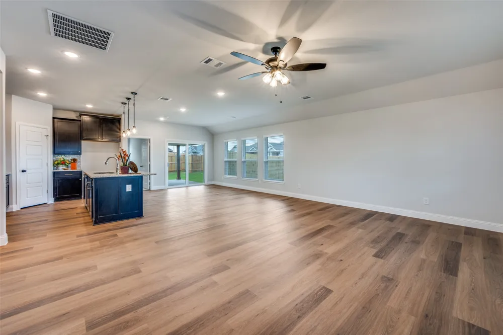 4711 Enclave Drive Sanger, TX 76266