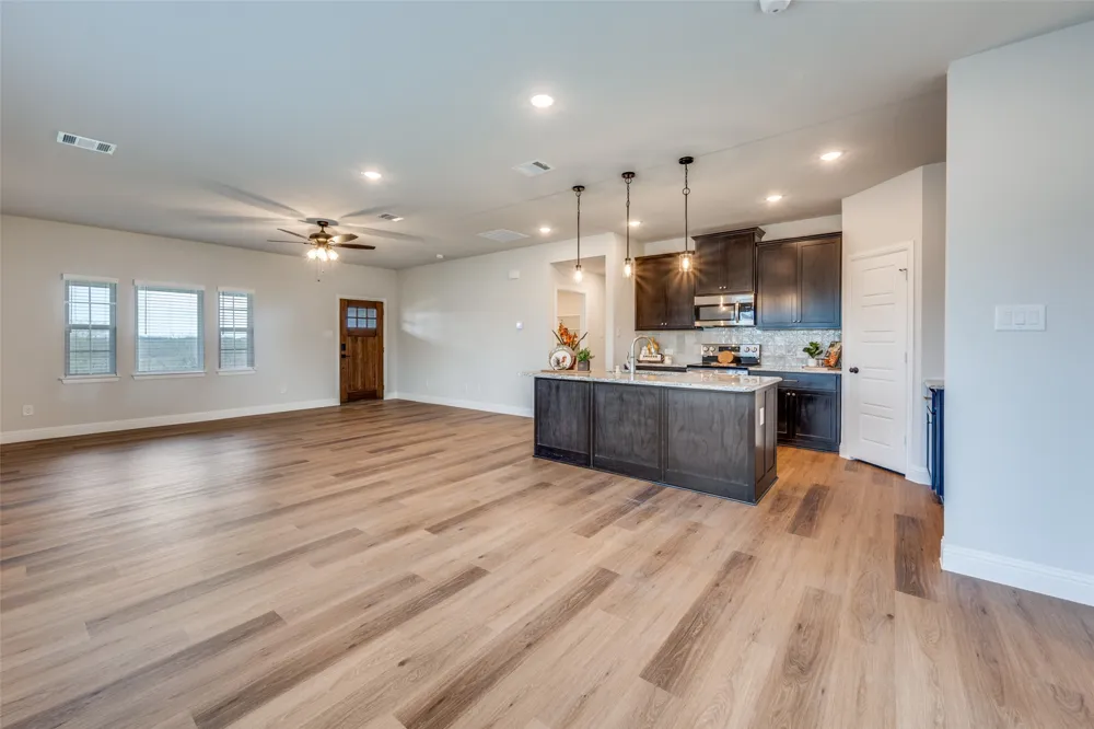 4711 Enclave Drive Sanger, TX 76266
