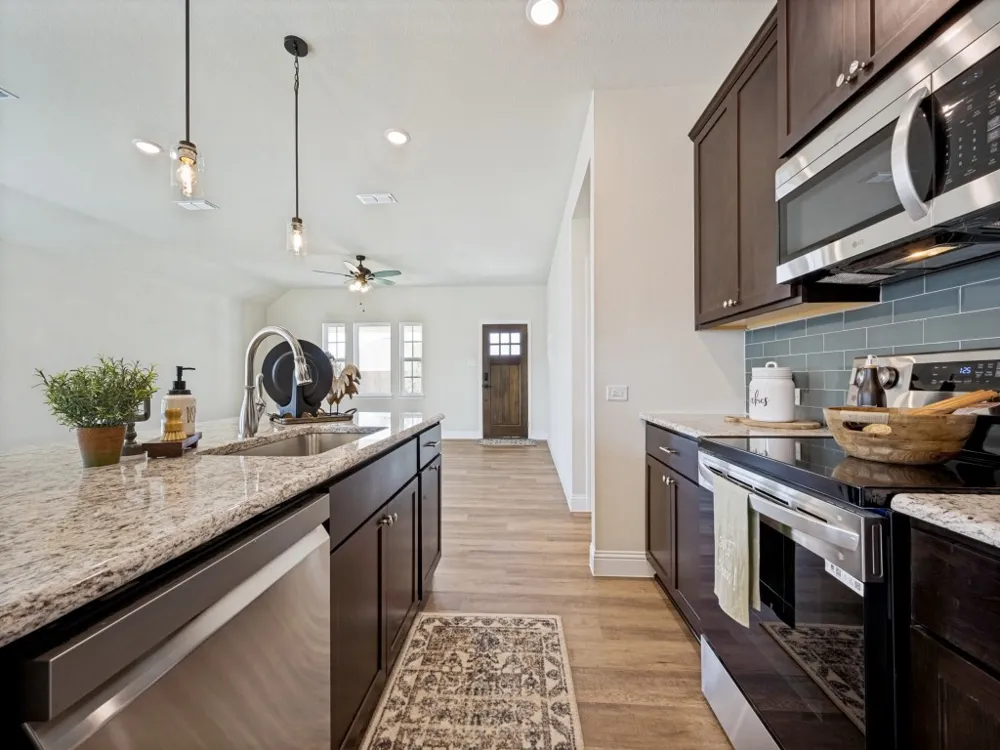 4711 Enclave Drive Sanger, TX 76266