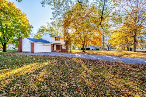 5297 Oaktree Drive