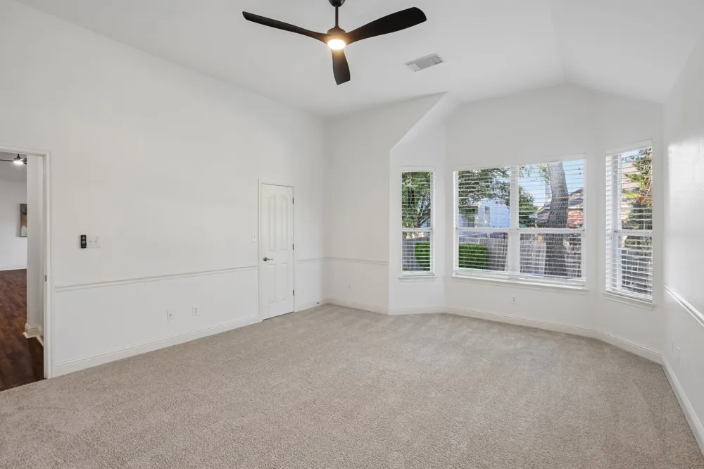 1017 Horseback Hollow Austin, TX 78732