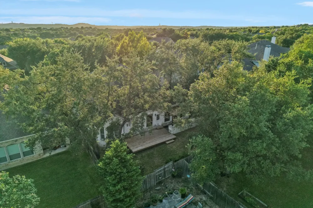 1017 Horseback Hollow Austin, TX 78732