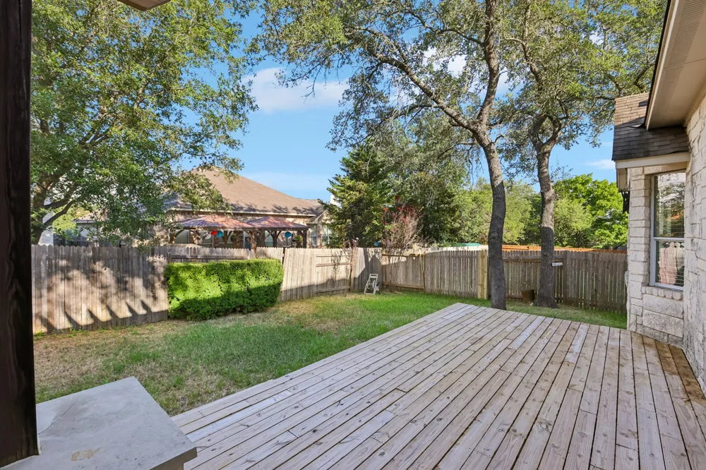 1017 Horseback Hollow Austin, TX 78732