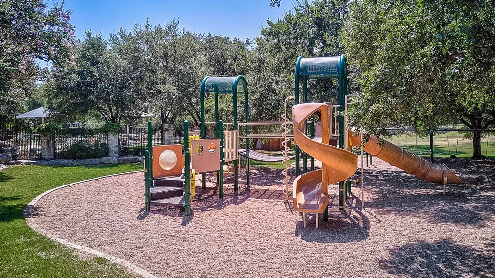 1017 Horseback Hollow Austin, TX 78732