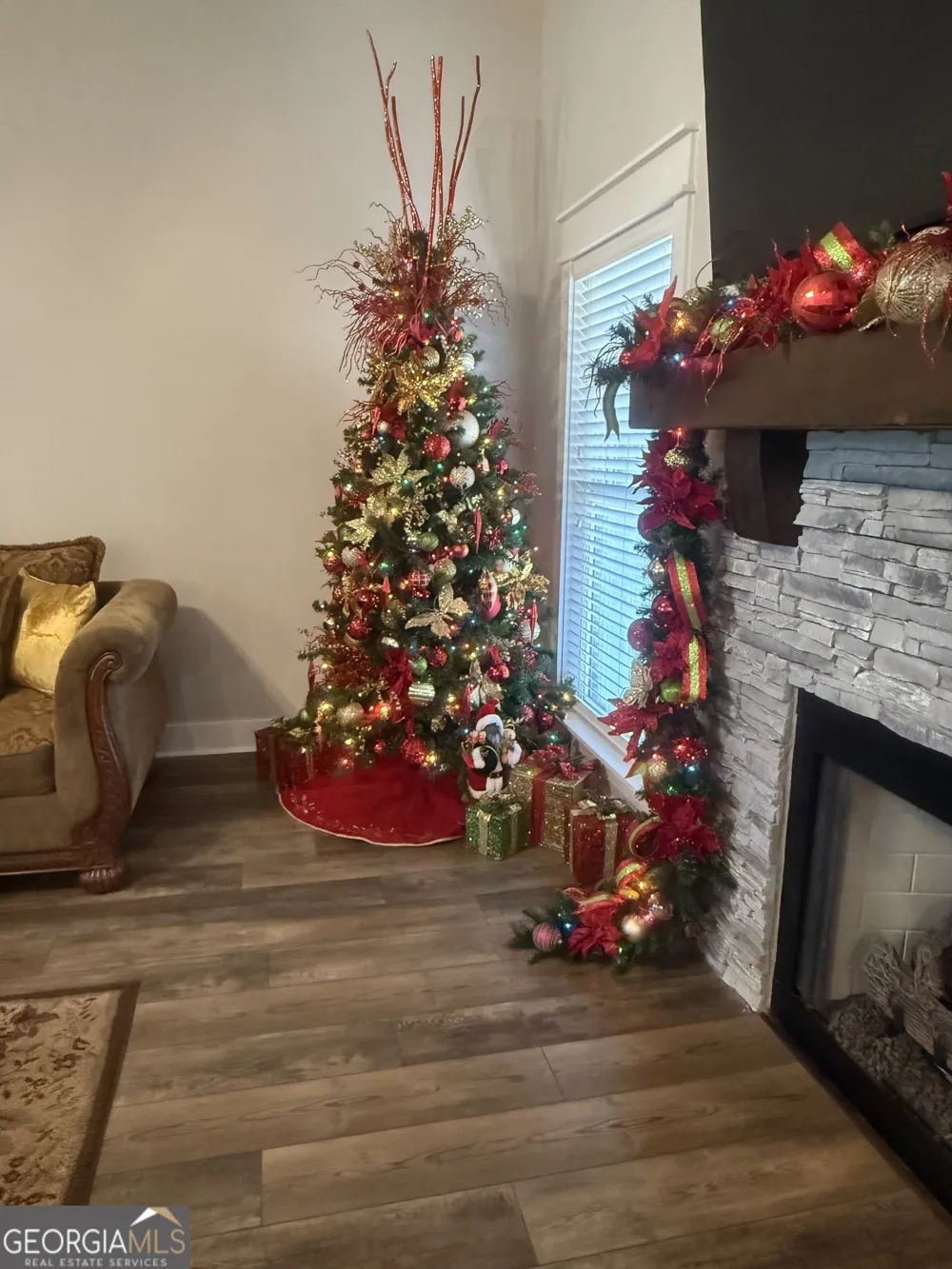 238 Flat Shoal DR Bonaire, GA 31005