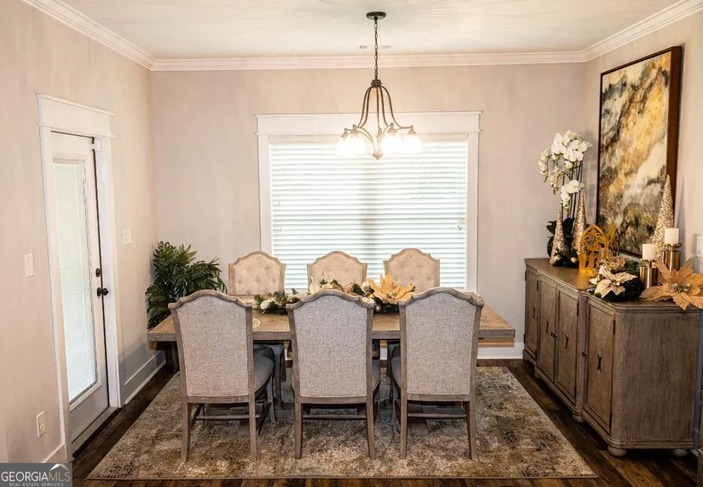 238 Flat Shoal DR Bonaire, GA 31005