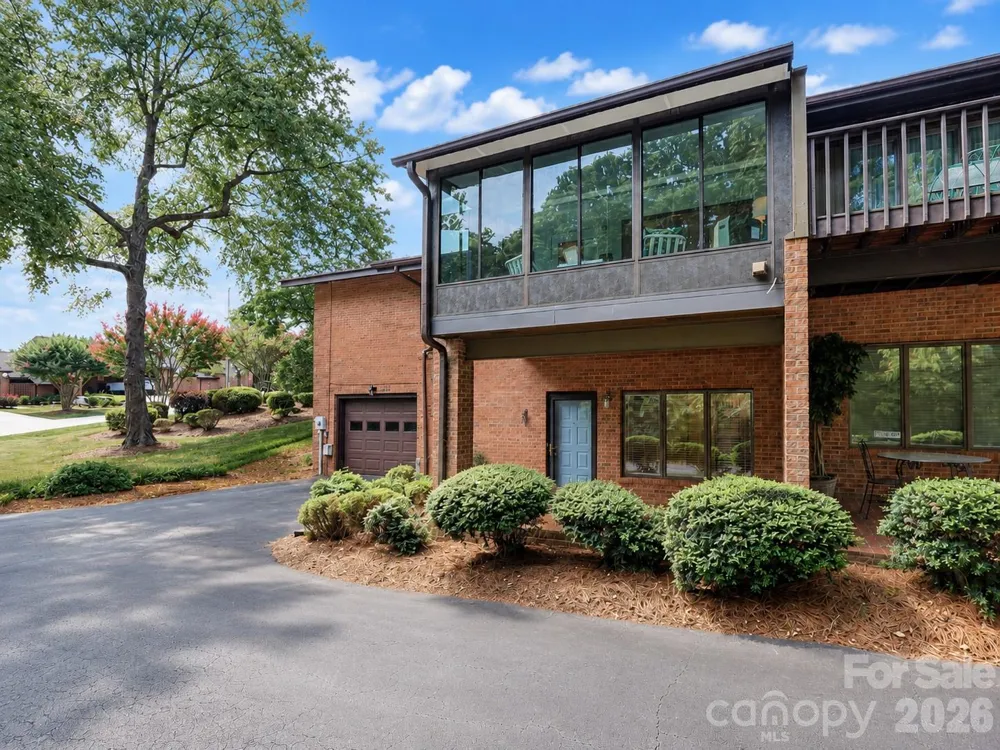 1361 Radio Road Statesville, NC 28625
