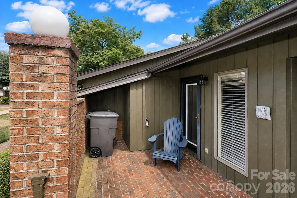 1361 Radio Road Statesville, NC 28625