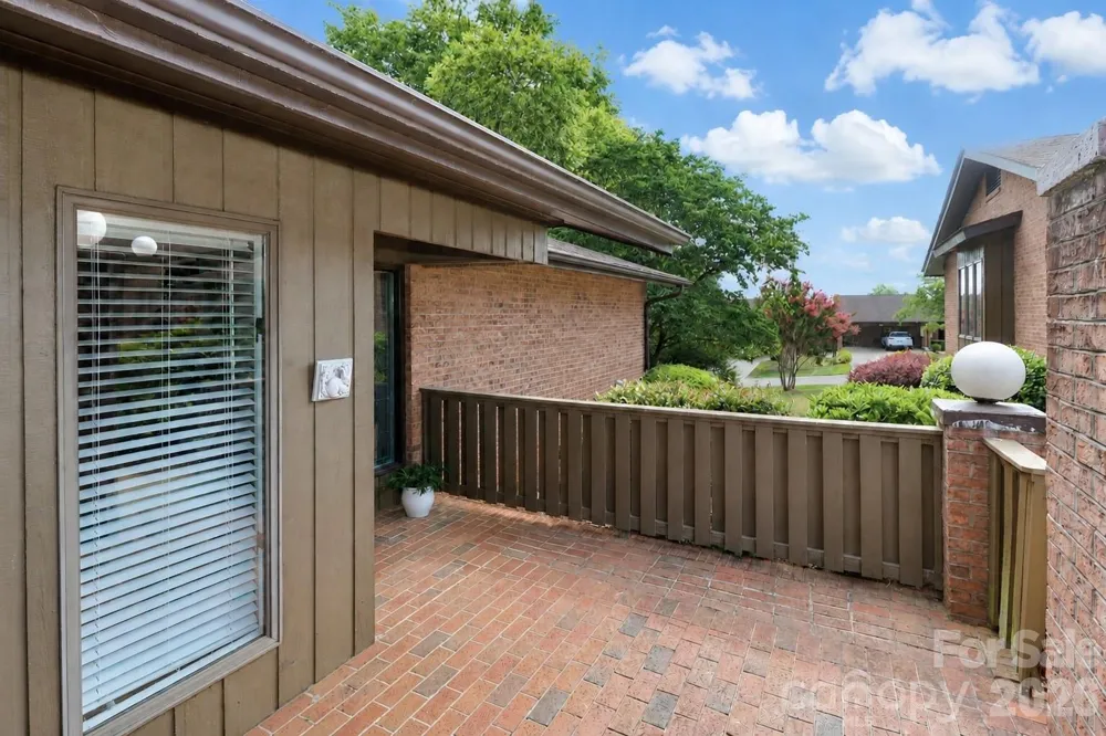 1361 Radio Road Statesville, NC 28625
