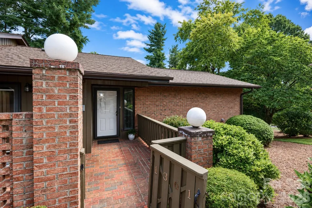1361 Radio Road Statesville, NC 28625