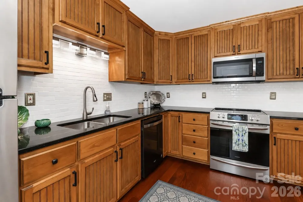 1361 Radio Road Statesville, NC 28625
