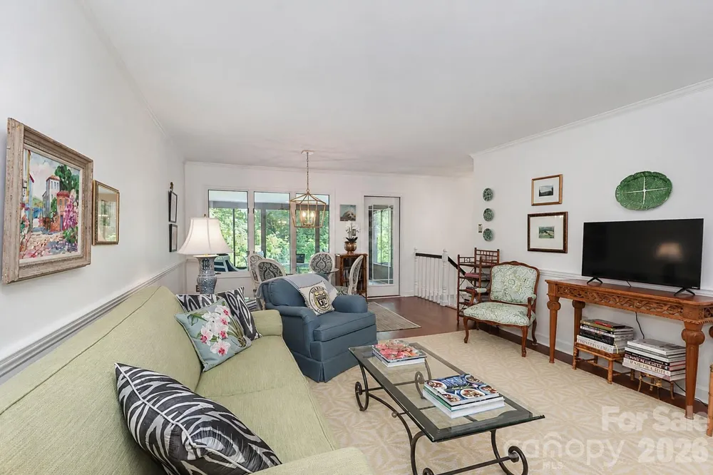 1361 Radio Road Statesville, NC 28625