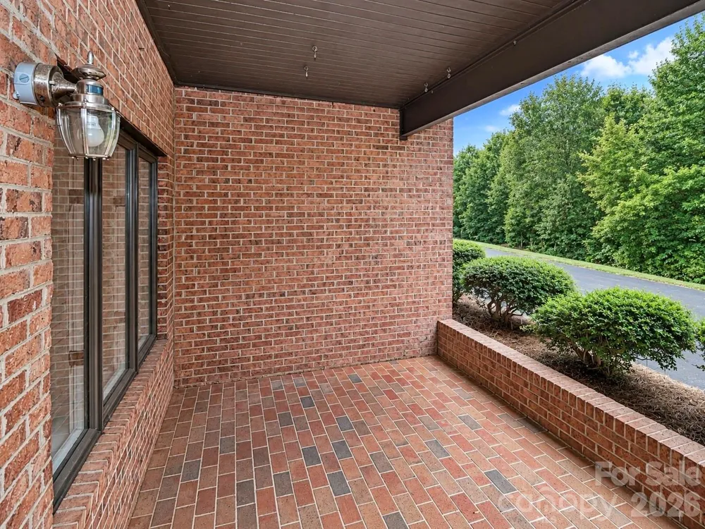 1361 Radio Road Statesville, NC 28625