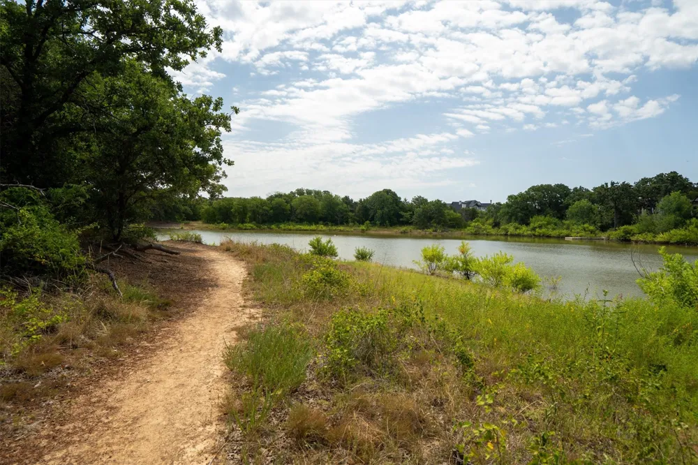 3110 Overlook Circle Highland Village, TX 75077