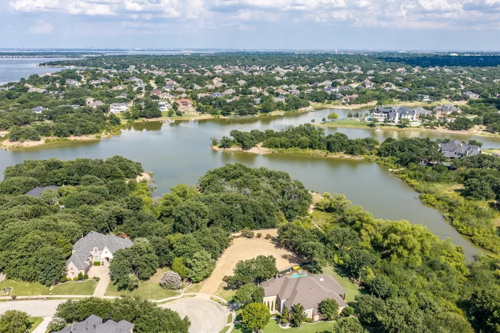 3110 Overlook Circle Highland Village, TX 75077