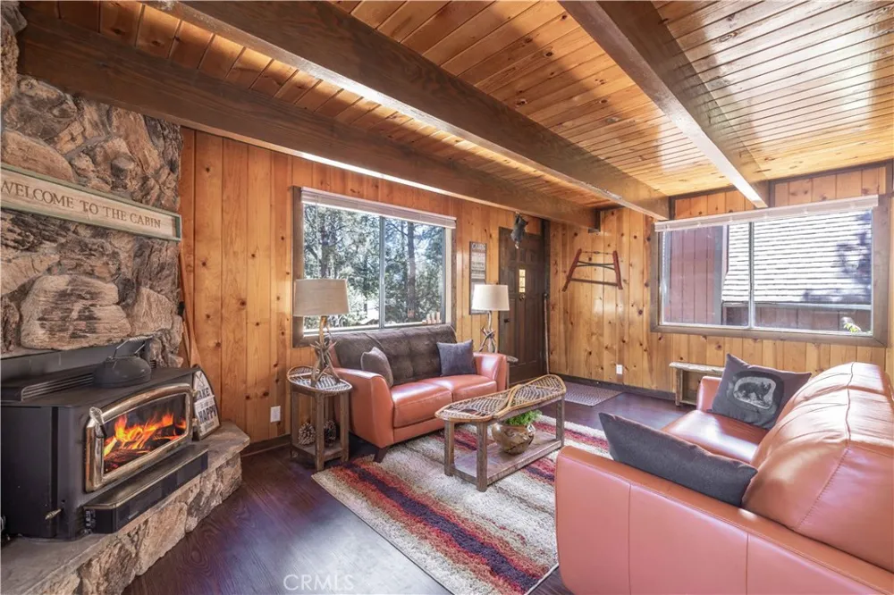 1157 Anita Big Bear City, CA 92314