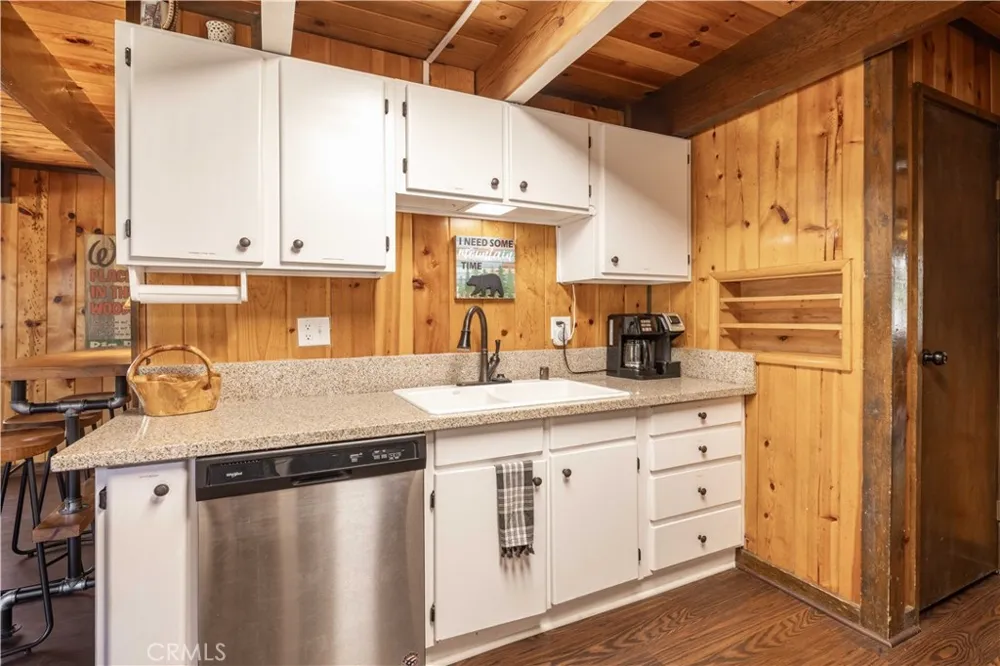 1157 Anita Big Bear City, CA 92314