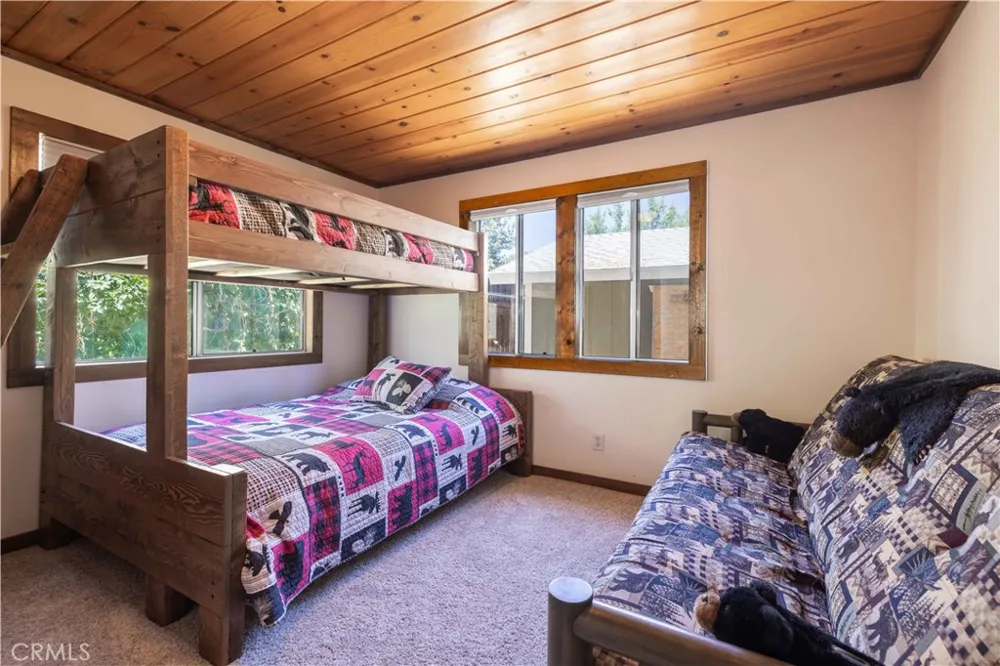 1157 Anita Big Bear City, CA 92314
