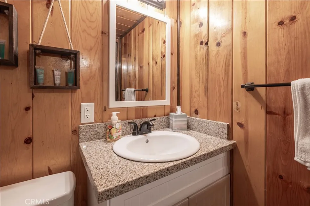 1157 Anita Big Bear City, CA 92314