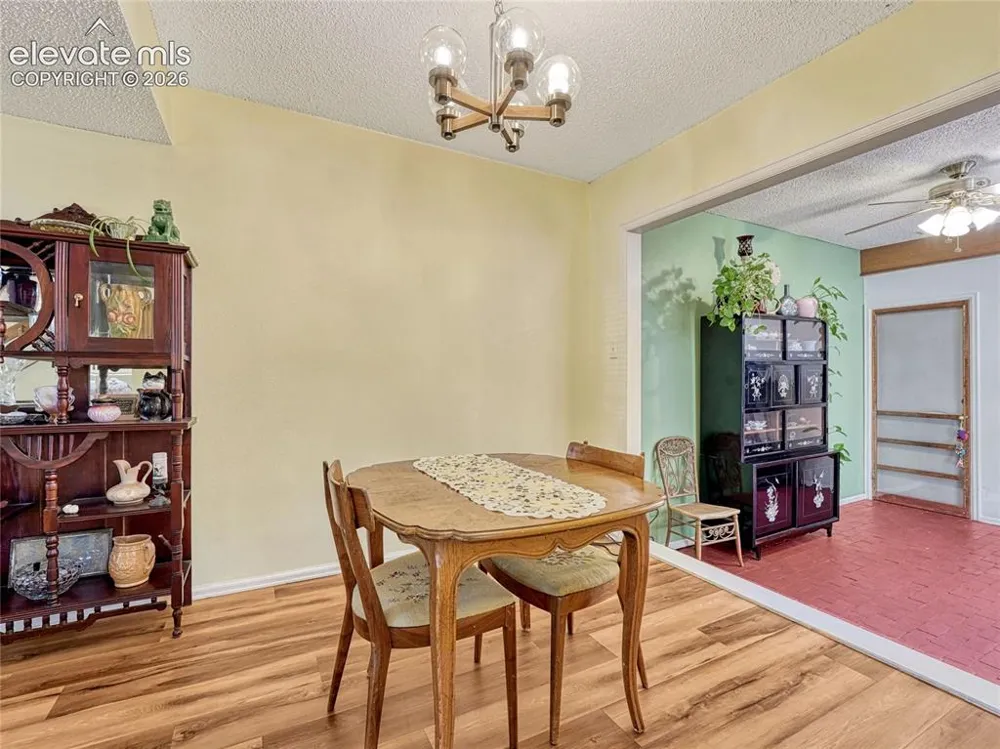 2005 Sussex Lane Colorado Springs, CO 80909