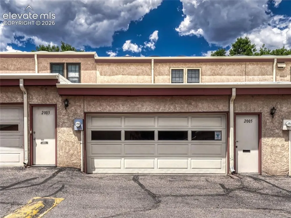 2005 Sussex Lane Colorado Springs, CO 80909