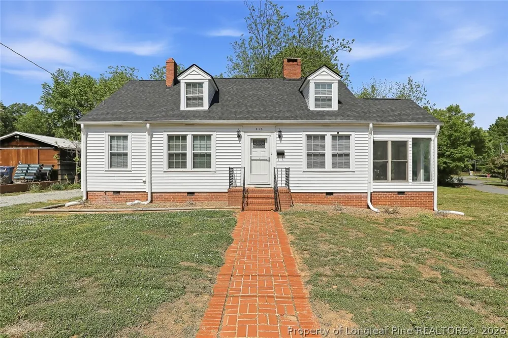 315 S Third Avenue Siler City, NC 27344