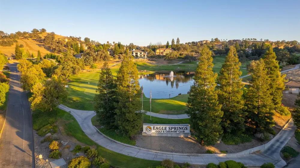 21853 Westmere Lane Friant, CA 93626