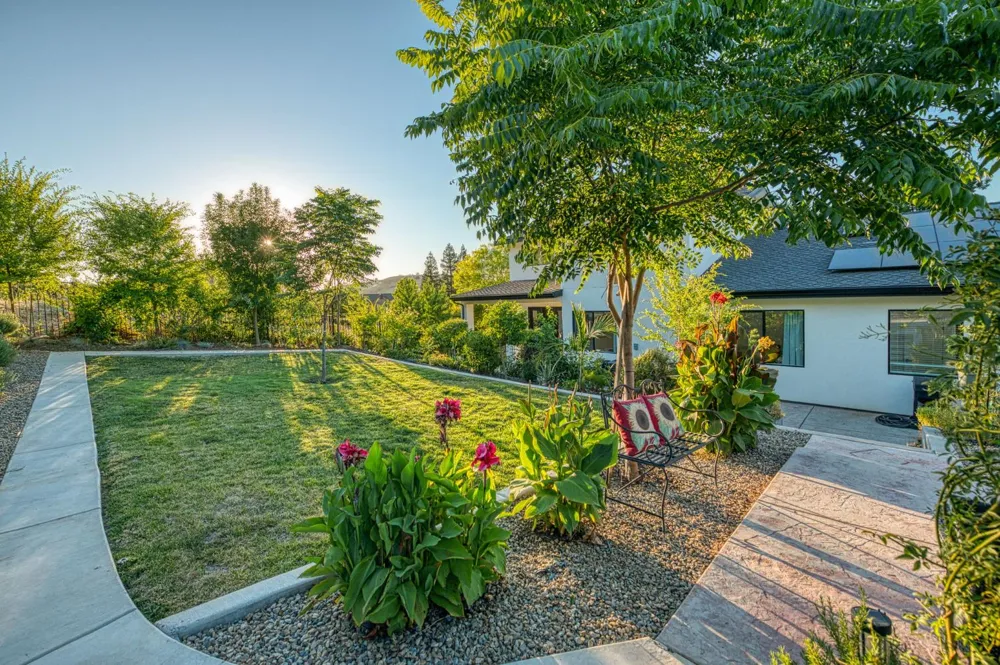 21853 Westmere Lane Friant, CA 93626