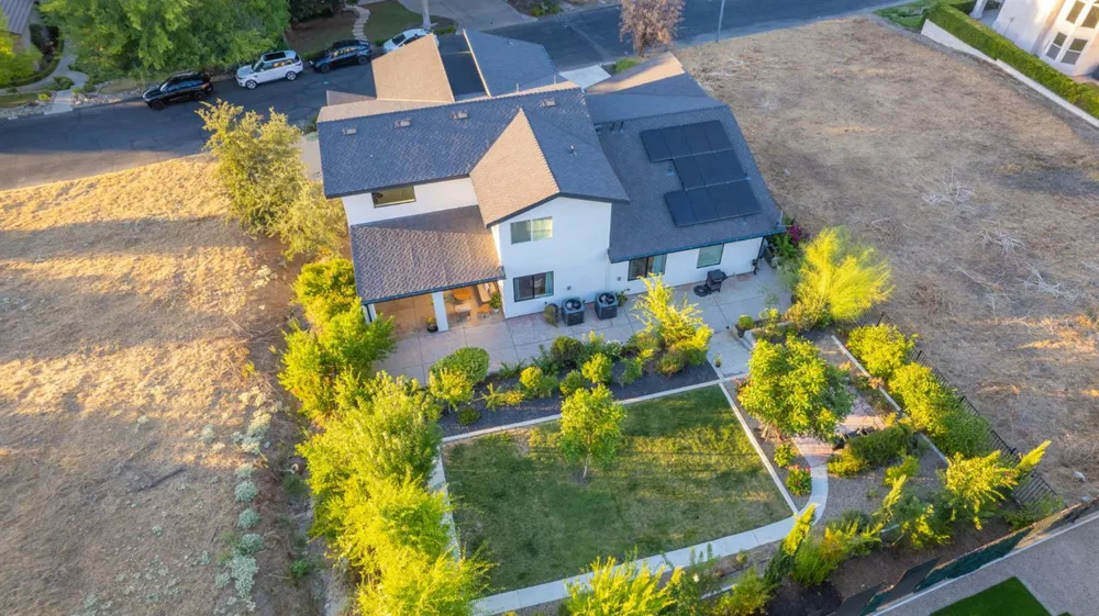 21853 Westmere Lane Friant, CA 93626