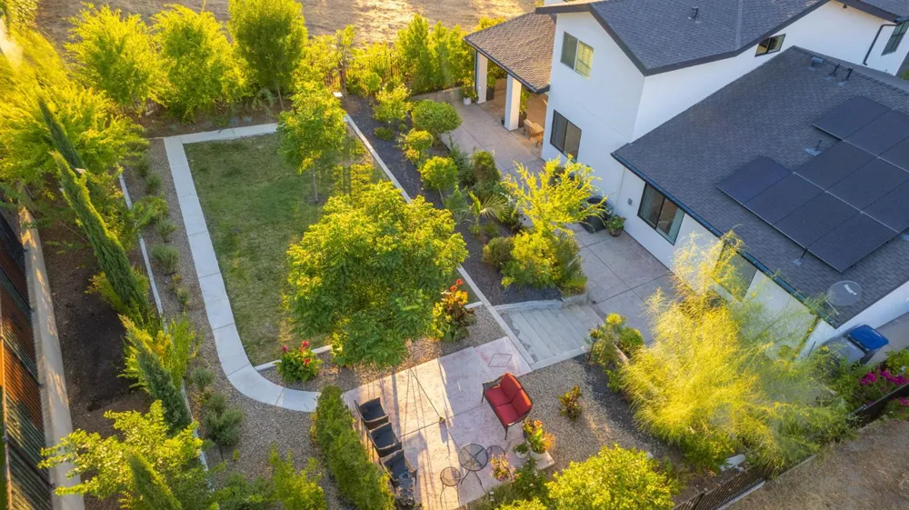 21853 Westmere Lane Friant, CA 93626